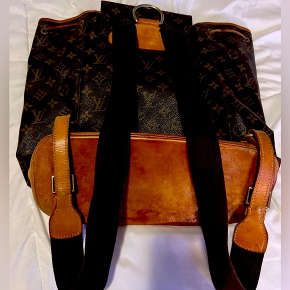 Vintage LV backpack. - Picture 1 of 7